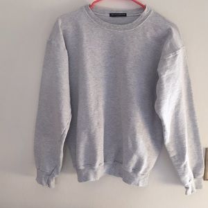 Like New Brandy Melville Gray Sweatshirt